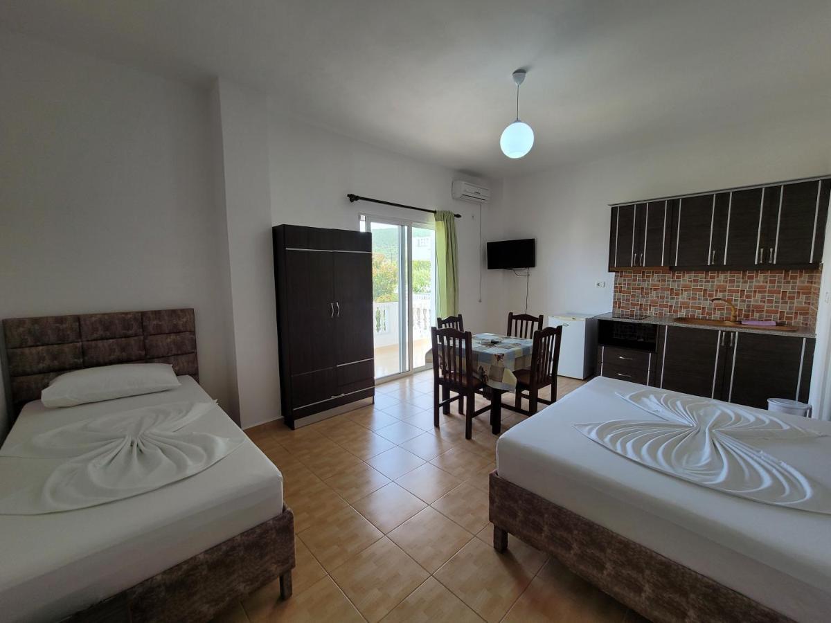 Villa Roku Ksamil Exteriér fotografie
